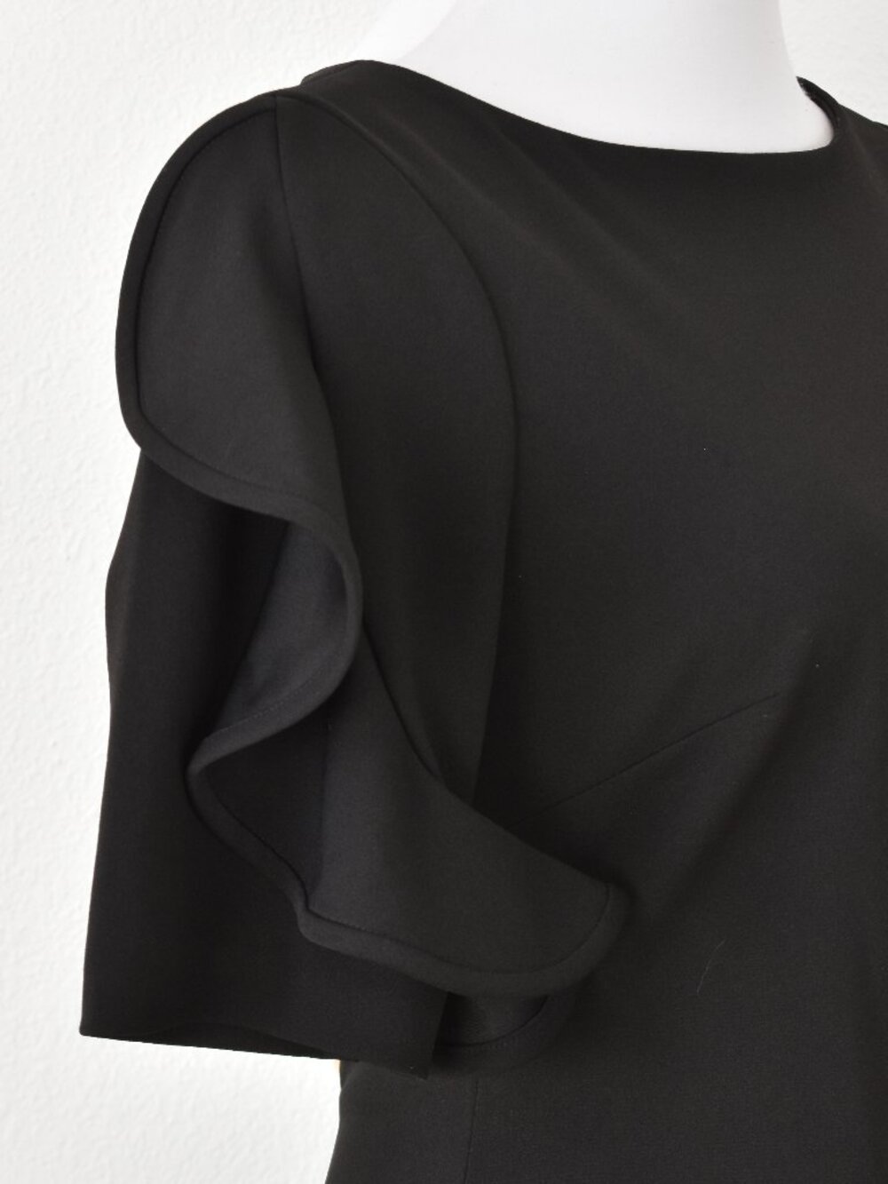 Calvin Klein Ruffle Sleeve Sheath Dress - 10 - Picture 2 of 8